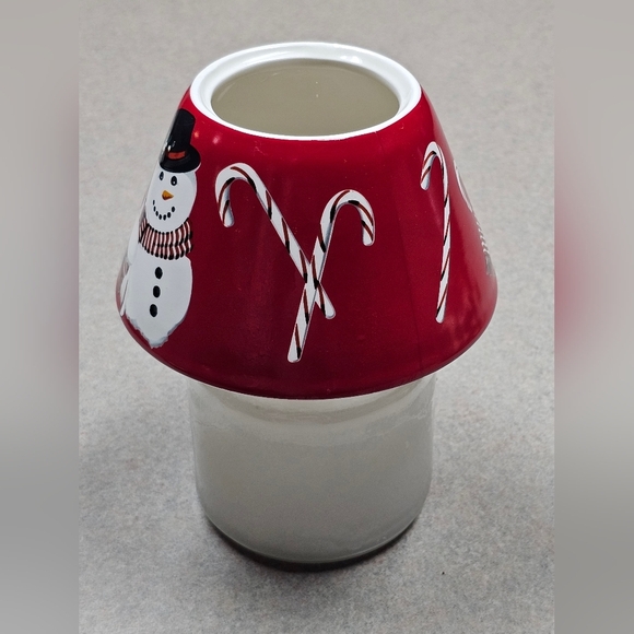 BH&G Jar Candle Ceramic Shade Frosty Peppermint Snow - Picture 7 of 9